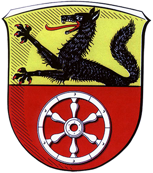 Der springende Wolf ist dem Wappen der Grafen Wolff Metternich entnommen, in deren Besitz das Weilbacher Schloss seit 1671 ist. Das Rad ist Hinweis auf die Zugehrigkeit Weilbachs zu Kurmainz von 1581 bis 1803.